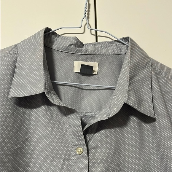 Old Navy Light Blue White Dotted Cotton Lightweight Button Down Shirt, Size L - Picture 4 of 9